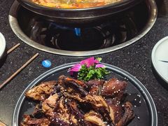 -小饕荟雅安贡椒鱼鲜馆(广福桥店)