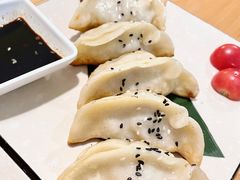 综合锅贴拼盘-蒲石小点(愚园路店)