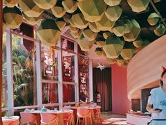 -水桶王国主题餐厅·聚会·生日派对·亲子活动·家庭套餐(亚龙湾希尔顿店)