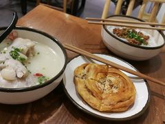 -谭师爷龙抄手(白下路店)