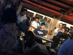 -南锣鼓巷吉他吧(鼓楼店)