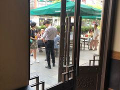 -星巴克臻选(北京前门大街店)
