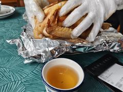-古榕农庄·桑拿簸箕菜·招牌泥焗鸡(清远长隆店)