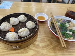-珊珊小笼馆(仙霞路店)