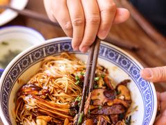 蛤蜊猪肝面-沪西老弄堂面馆(定西路店)