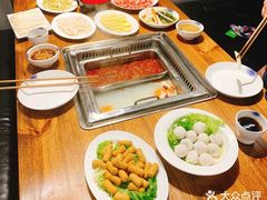 -山城老炮火锅城