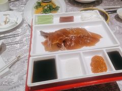 -王府井酒店(金桥港湾店)