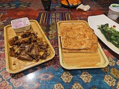 -乡村馕坑肉·烧烤·新疆菜·本地人更爱吃(阿勒泰首店)