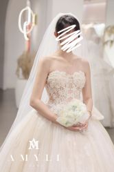 -艾米丽婚纱礼服