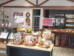 面包甜点陈列柜-HAVE A ROOM·有间质果(总店)
