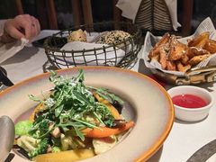 炭烤时令蔬菜-Mogul Eatery·大亨餐酒馆