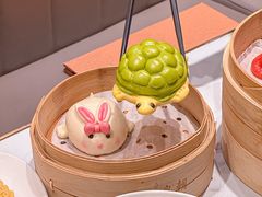 -乐忻皇朝(上海中心大厦店)