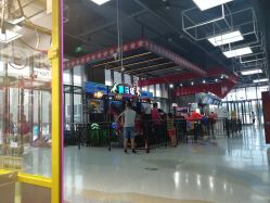 点击看大图 -嗨翻Hi-Fun竞技主题乐园·蹦床团建生日聚会(五棵松华熙店)