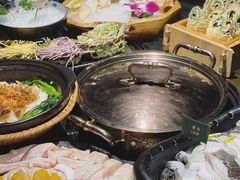 -凤园椰珍·臻品椰子鸡(保利时光里店)