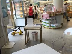 -美俪家族(巴黎都市店)