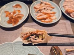 老式果木烤鸭-西安凯悦酒店·湖畔中餐厅