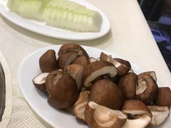-渝君重庆火锅(嘉宾路店)