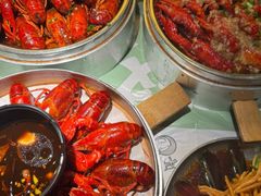 -巴厘龙虾·榜首油焖大虾(音乐学院·沿江酒馆店)