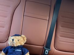 -上海星瀚奔驰4S店(红柳路店)