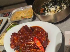 -草家酱蟹炭火烤肉店(珲春南路一店)