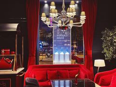 -Salon de The de Joel Robuchon(外滩18号店)