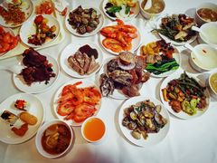 -碧中海汤泉汗蒸酒店