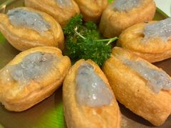-洪氏嗨捞·广东猪肚鸡·椰子鸡火锅(西咸万象城店)
