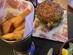 -FAT COW(虹梅路店)