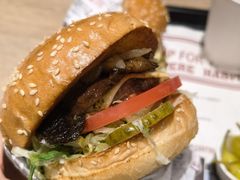波特菇牛肉特堡-The Habit Burger Grill 哈比特汉堡(爱琴海店)