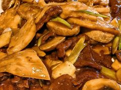 双菇炒鹿肉-那家小馆•北京菜•烤鸭(香山店)