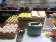 -深圳龙华大浪商业中心亚朵X酒店