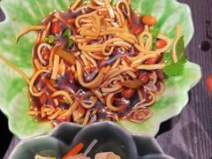 -古都历食南京菜·烤鸭·鸭血粉丝·汤包(南京博物院店)