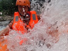 -雅鲁激流探险漂流