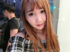 -文艺复兴百货(米兰大教堂广场店)