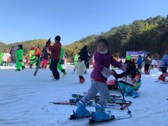 -大别山南武当滑雪场