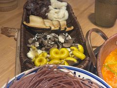 -洱火云南酸菜牛肉火锅(石景山当代商城店)