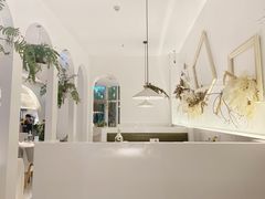 -春树下·树屋花房西餐厅(罍街AS1980店)