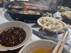 -正南齊北重庆老火锅(光华村直营店)