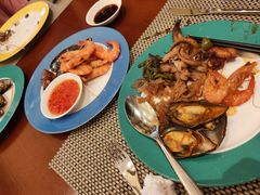 -源·咖啡自助餐厅·海鲜·烧烤·三文鱼(海口华彩洲际酒店)