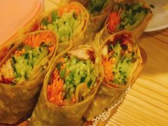 -小镇大厨新概念复合中餐厅(万达广场大连高新店)