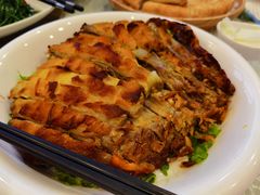 馕坑果木烤羊排-巴扎美食·新疆菜·西域歌舞表演餐厅(新疆大厦店)