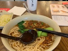 -李先生牛肉面大王(上海站南广场店)