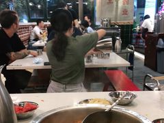 -憨铁匠老火锅(龙岗万科里店)
