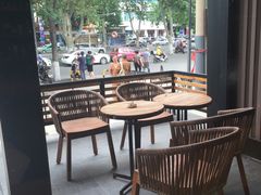 露天位-星巴克(洛阳中州路王府井店)