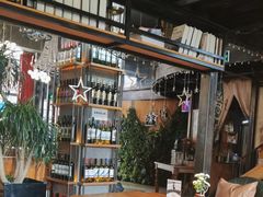 -酤居湖景音乐餐吧(安宁店)