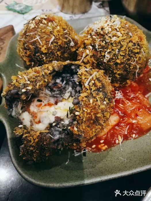 KCOOKING概念韩餐(世茂52+店)墨鱼芝士饭团图片