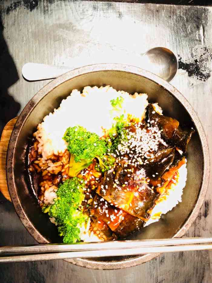 石打食(凤凰汇购物中心店)-"锻炼完饿了,上凤凰汇找吃的,这家没吃过打