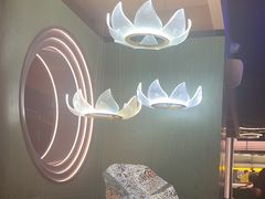 -湊湊火锅·茶憩(杭州湖滨银泰in77店)
