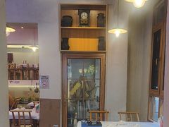 -霄汉牛三鲜湖北砂锅菜(万松园2店)