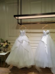 -南京宝娜嫁衣婚纱礼服馆(中央路店)